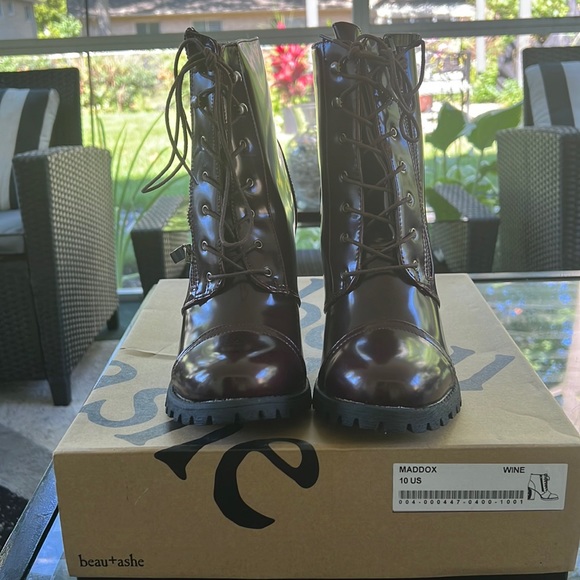 Maddox beau+ashe wine bootie size 10 - Picture 1 of 6